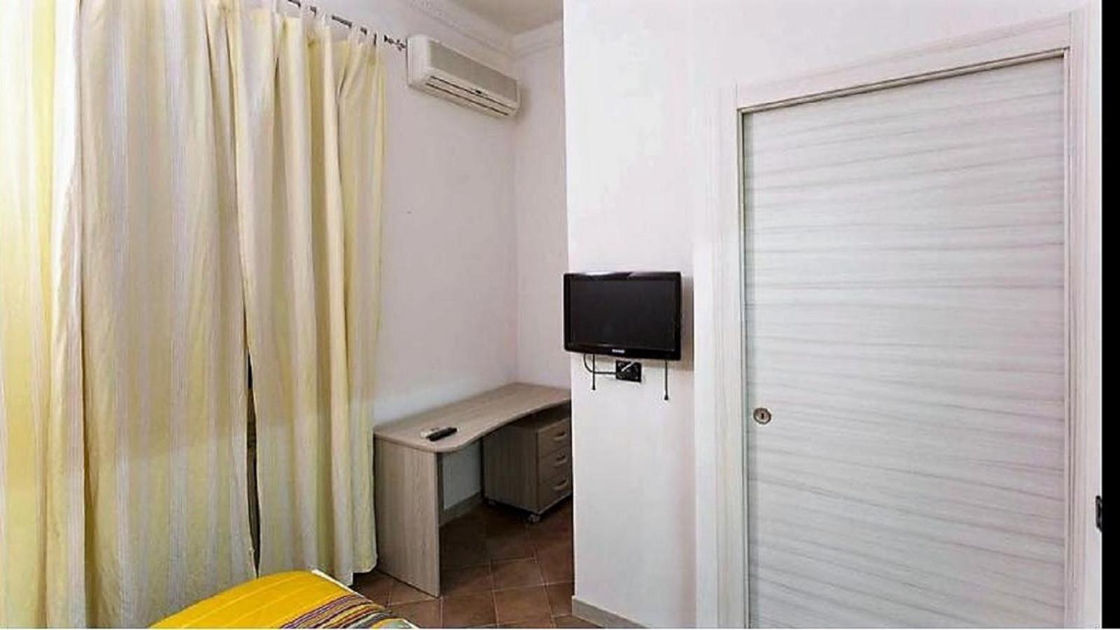 レッチェManzoni Houseアパートメント エクステリア 写真