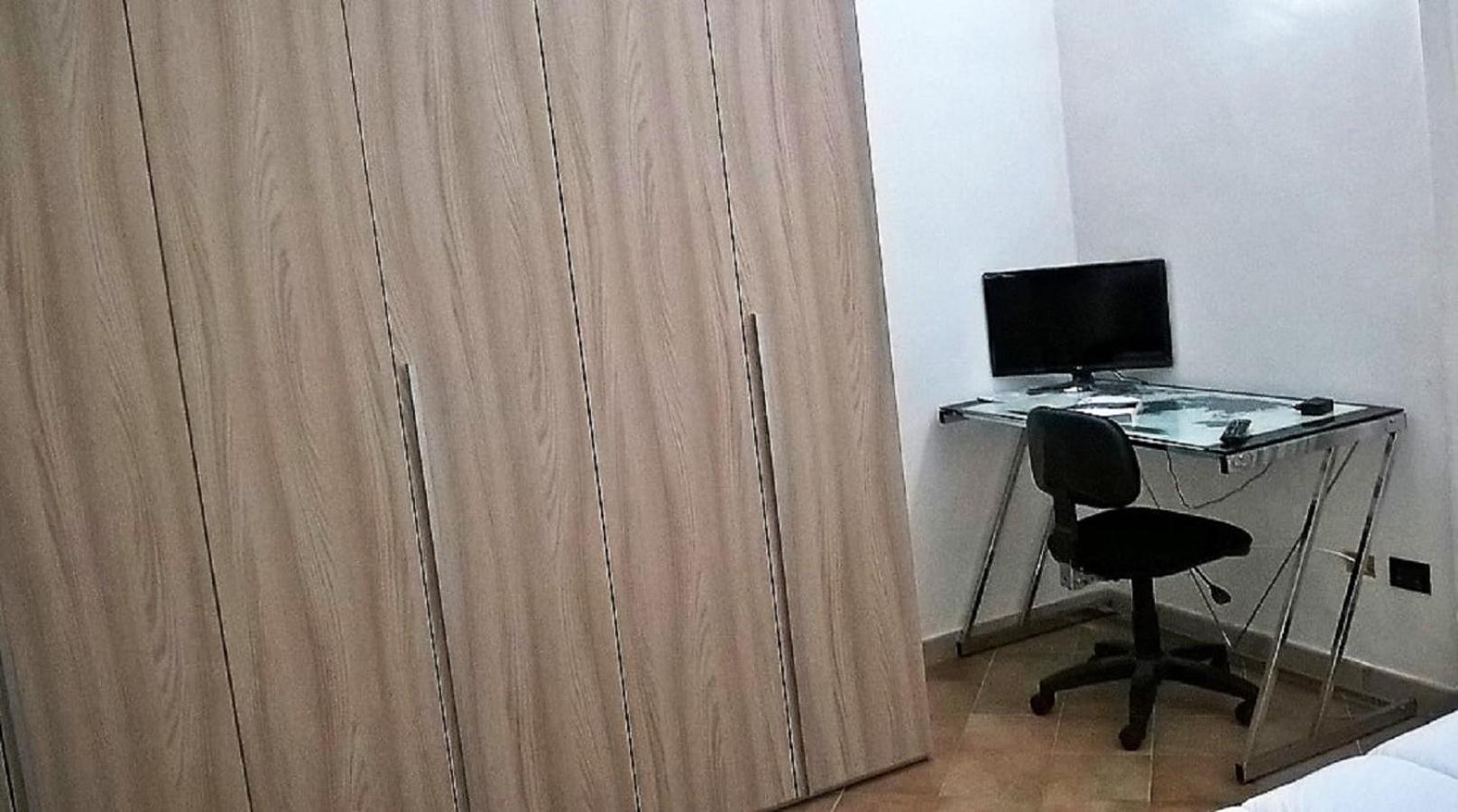 レッチェManzoni Houseアパートメント エクステリア 写真