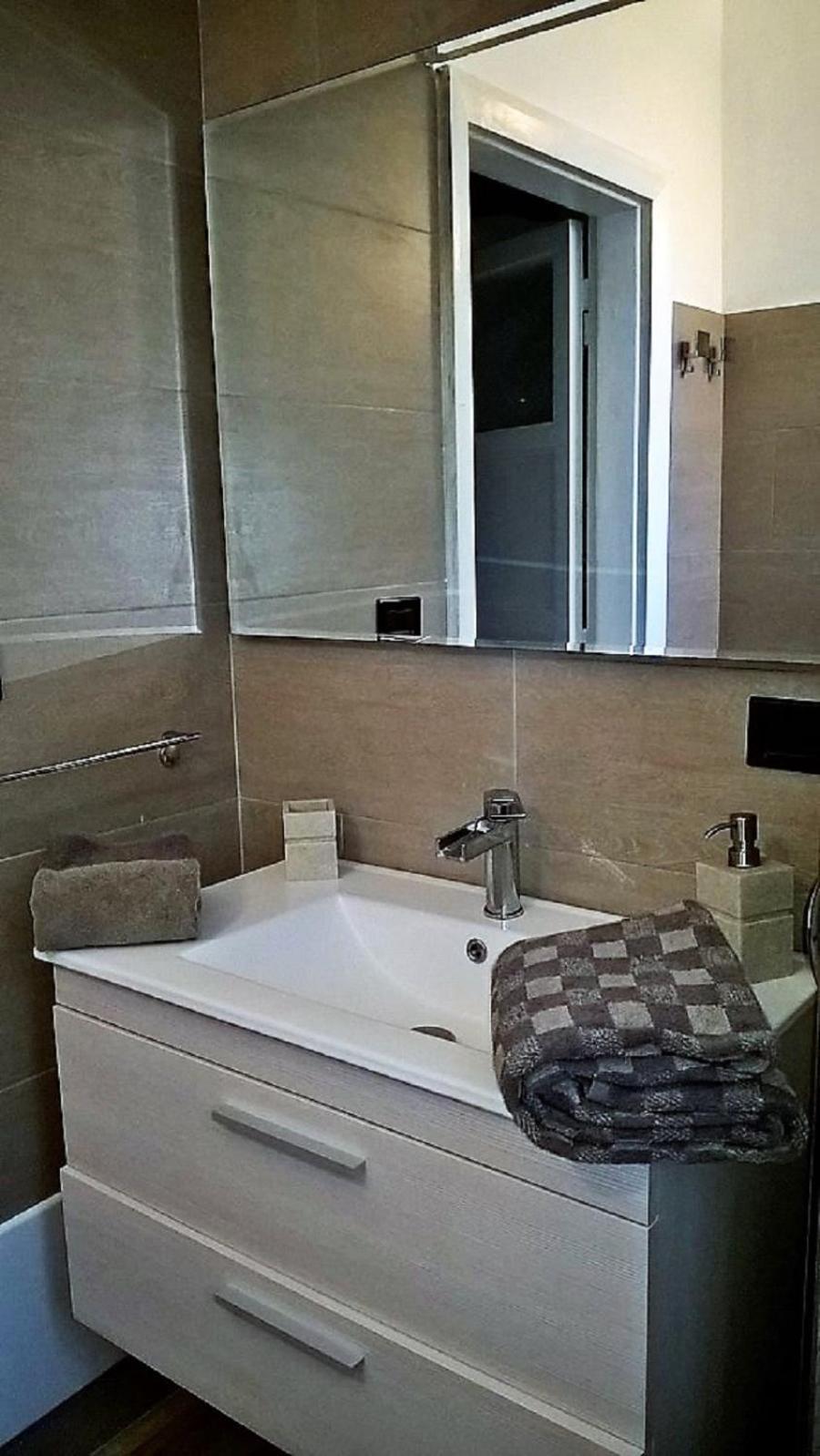 レッチェManzoni Houseアパートメント エクステリア 写真