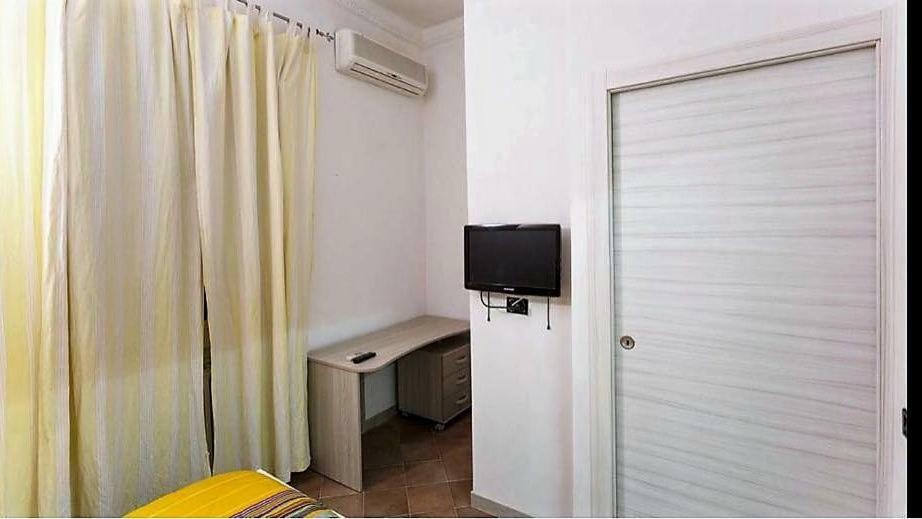 レッチェManzoni Houseアパートメント エクステリア 写真